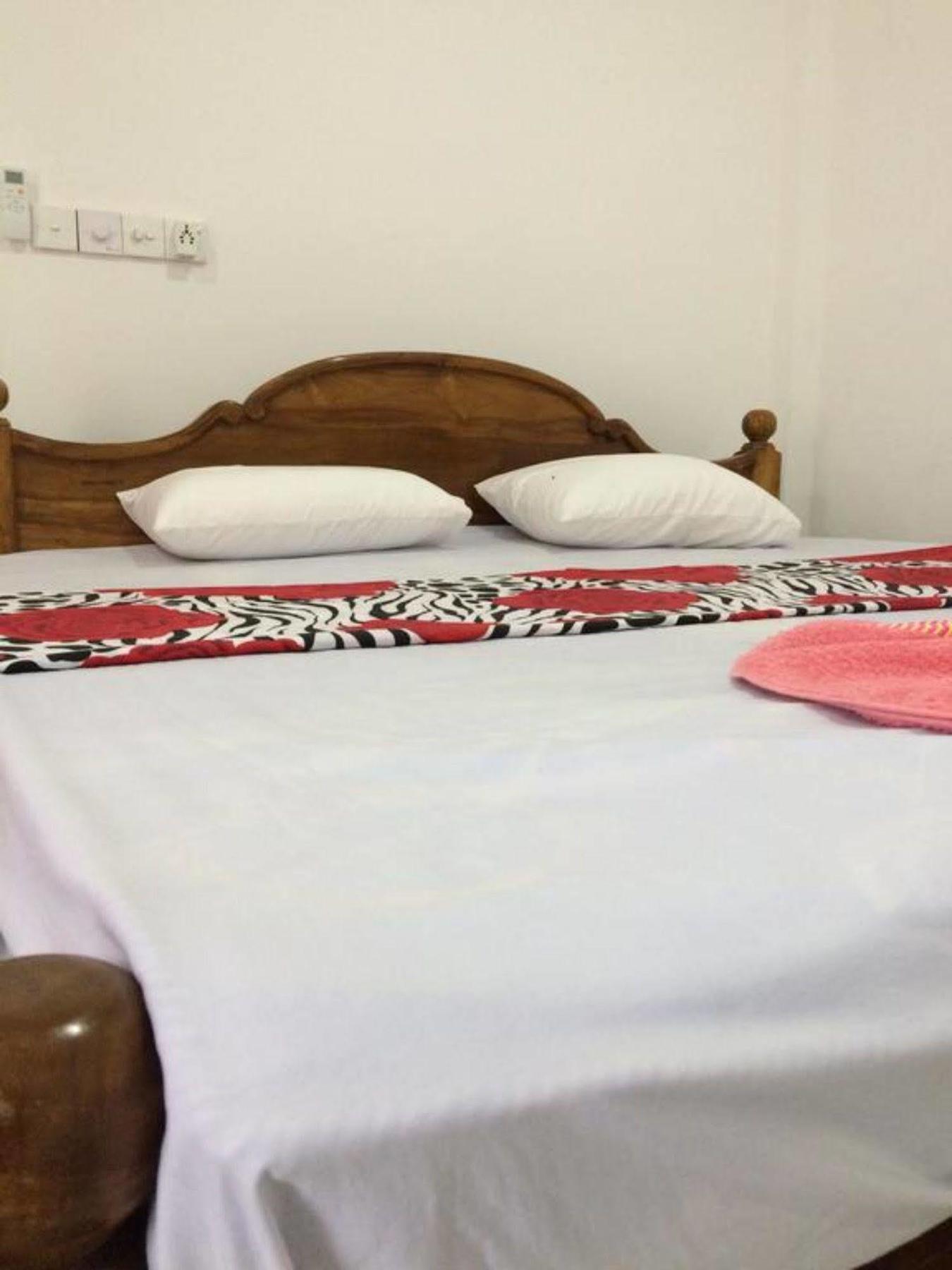 Hotel Sun Rest Mirissa à Banduramulla Extérieur photo